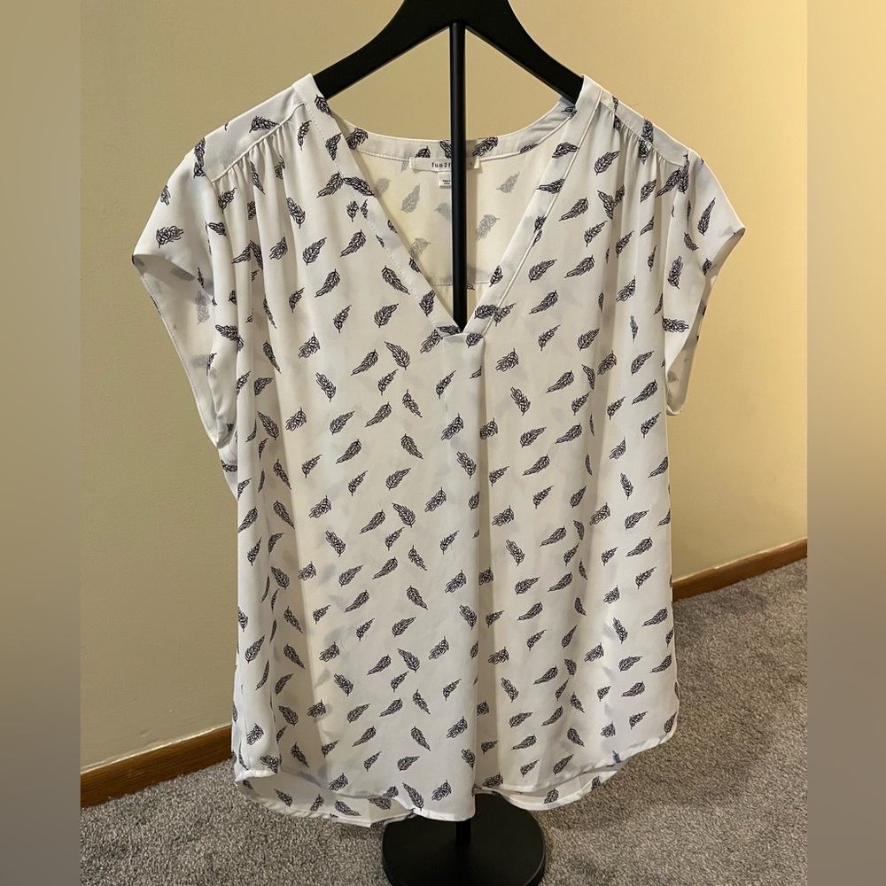 Fun 2 Fun White Blouse with Black Leaf Pattern